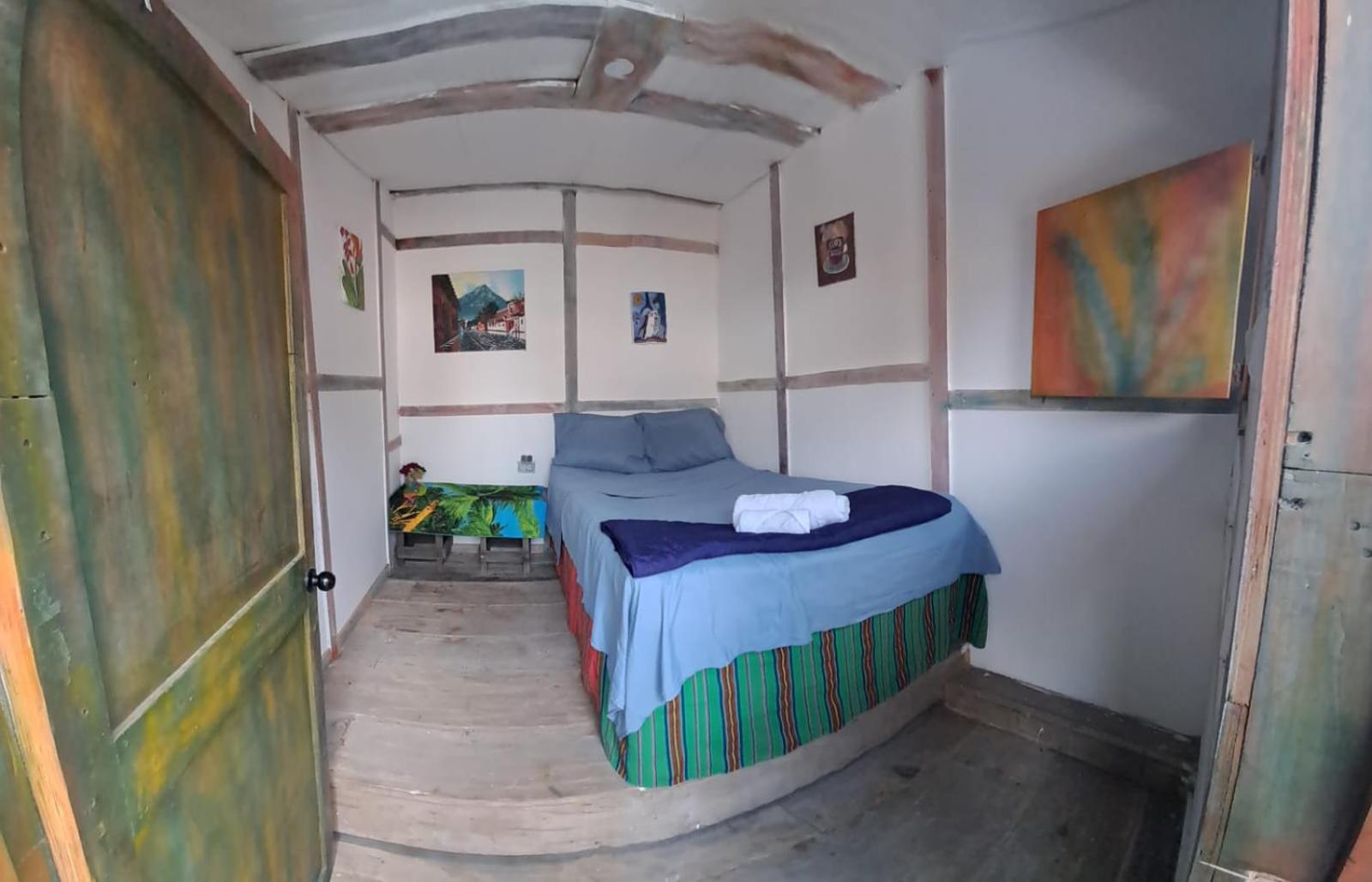 Kamazoztz Hostel And Travel Antigua Eksteriør billede